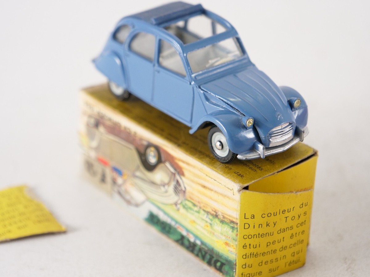 ちかちゃん　DINKY TOYS 500「2CV CITOROEN DSC_6772_1c37af39-4eed-4709-