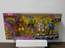C0914 Playmates TMNT Mutant Mayhem  Turtles in Disguise Party Pack   NEW
