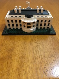 LEGO ARCHITECTURE THE WHITE HOUSE 21006 100% Complete - with BOX & MANUAL