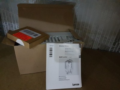 Lenze Vector 8200  E82EV552K4C200  5,5kW   E82EV552_4C200