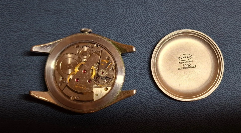 DOXA WWII 40's MILITARY cal.1147  38mm VINTAGE RARE SWISS WATCH. - Image 2 of 4