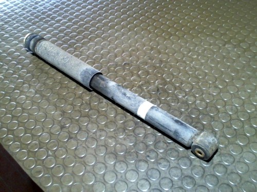 Stossdämpfer Hinten Links Honda GD1/GD5/GE2/GE3 Jazz 1.4 Sofortversand