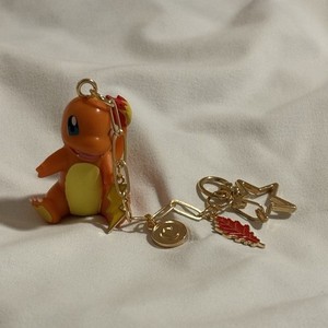 Pokémon Charmander Plastic Clip-On Keychain w/ Metal Chain Orange/Yellow