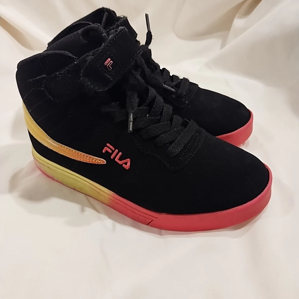 Fila Vulc 13 Youth Sneakers Size 3 Black Suede 3FM01113-044 - Image 2 of 4