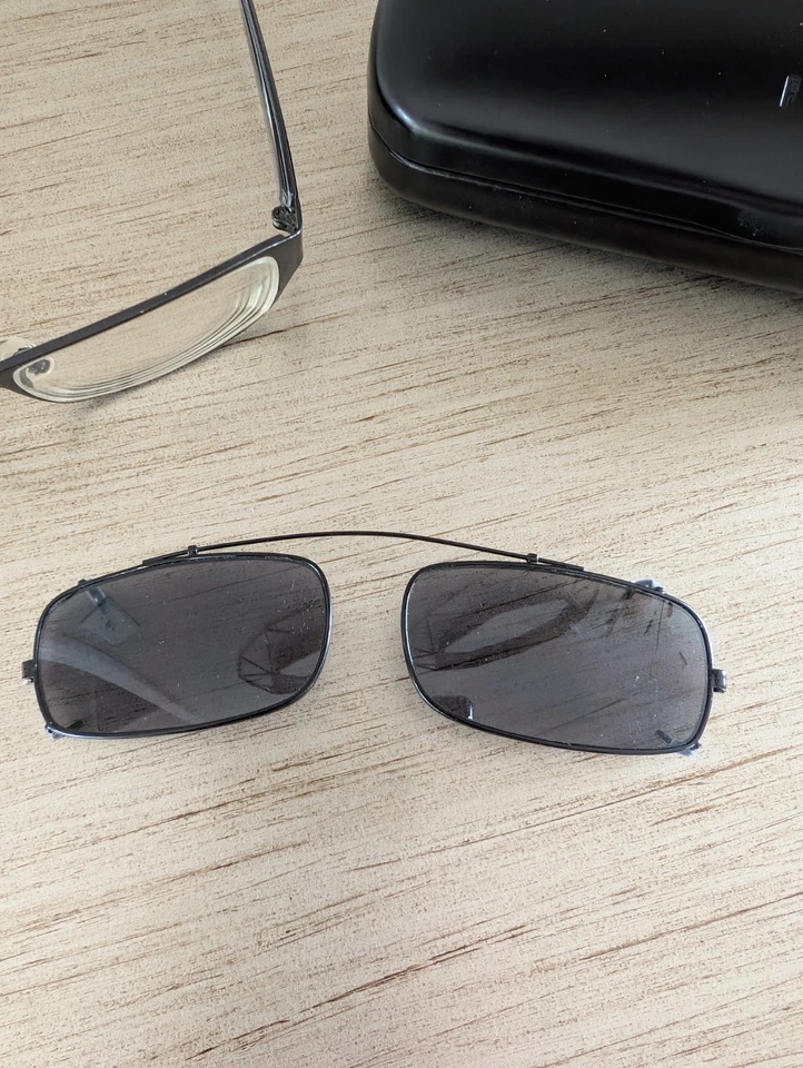 Óculos Freudenhaus titânio 52-17 135 Hamilton cinza Munique Alemanha  - Imagem 4 de 4