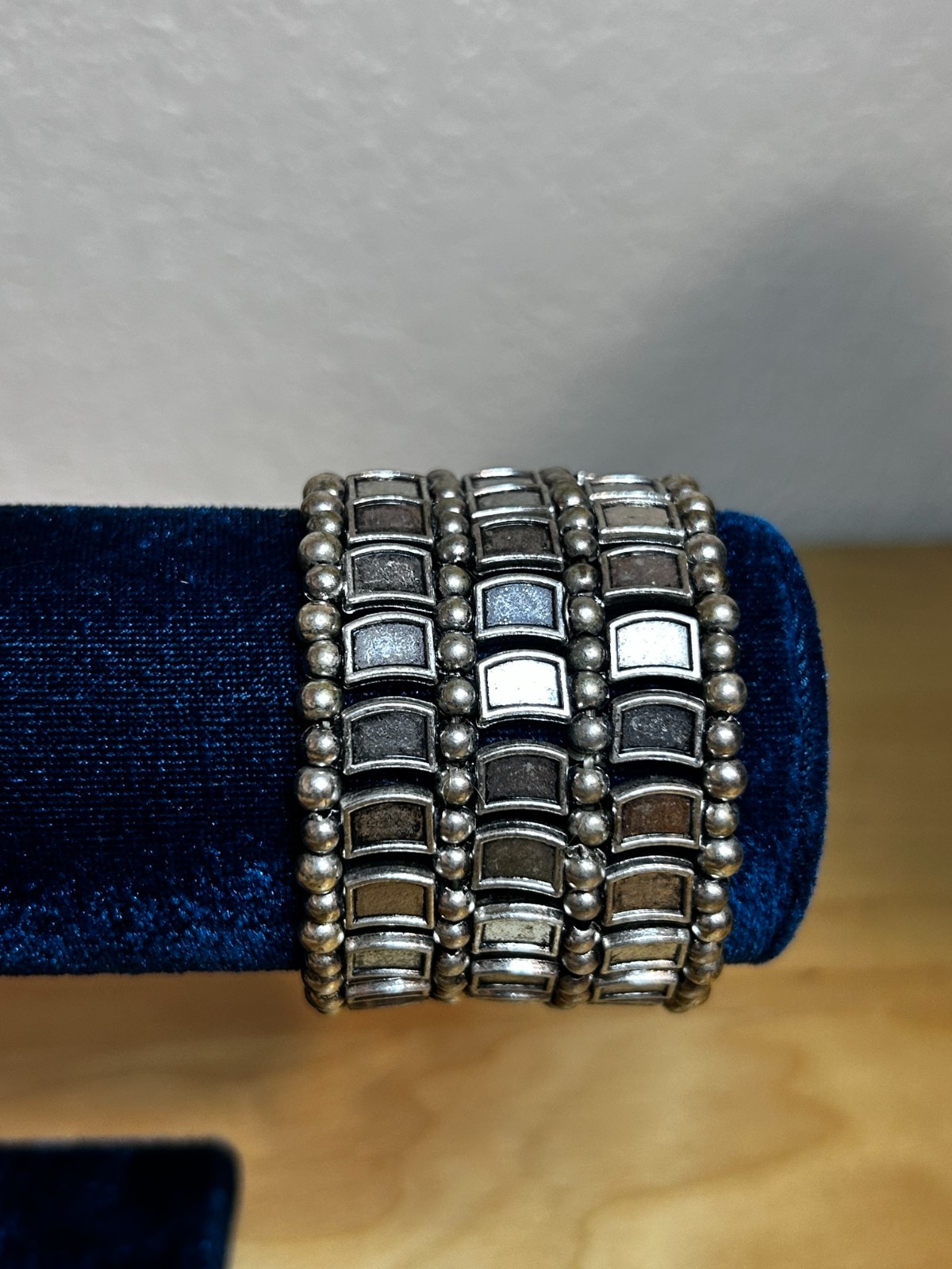 Beautiful Silver Clear Crystal Statement Stretch … - image 8