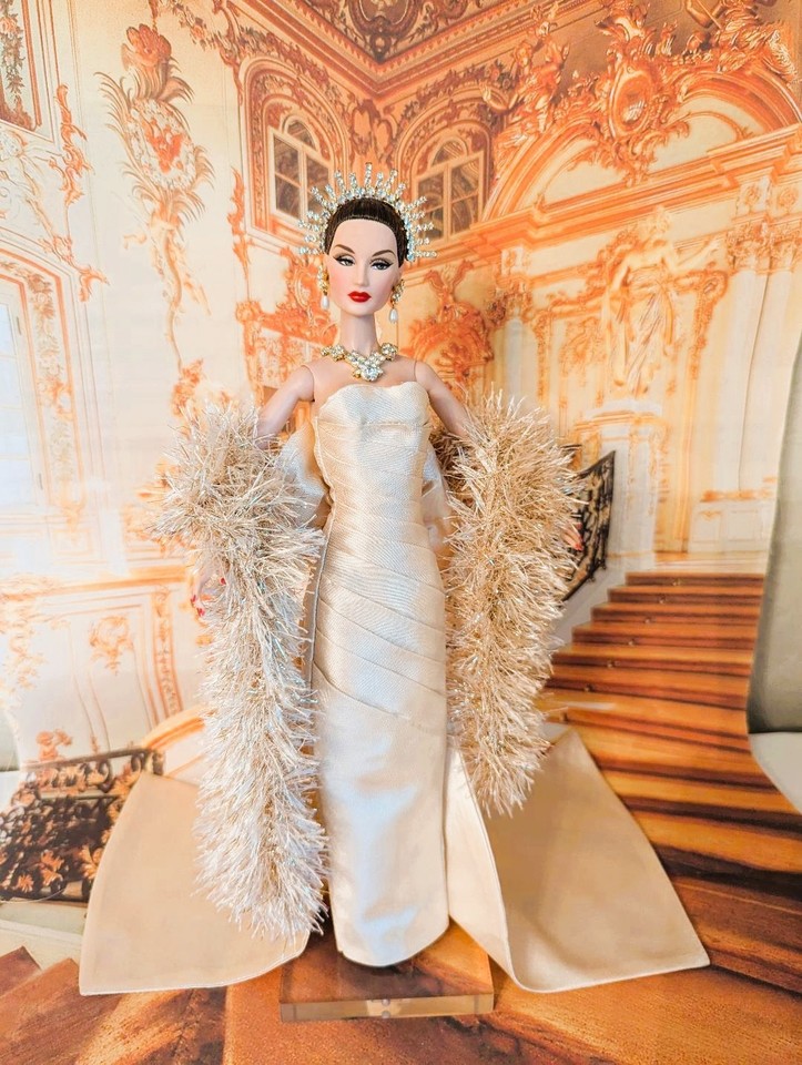 2 Ensembles pour Fashion Royalty .OOAK .Runway Couture Collection