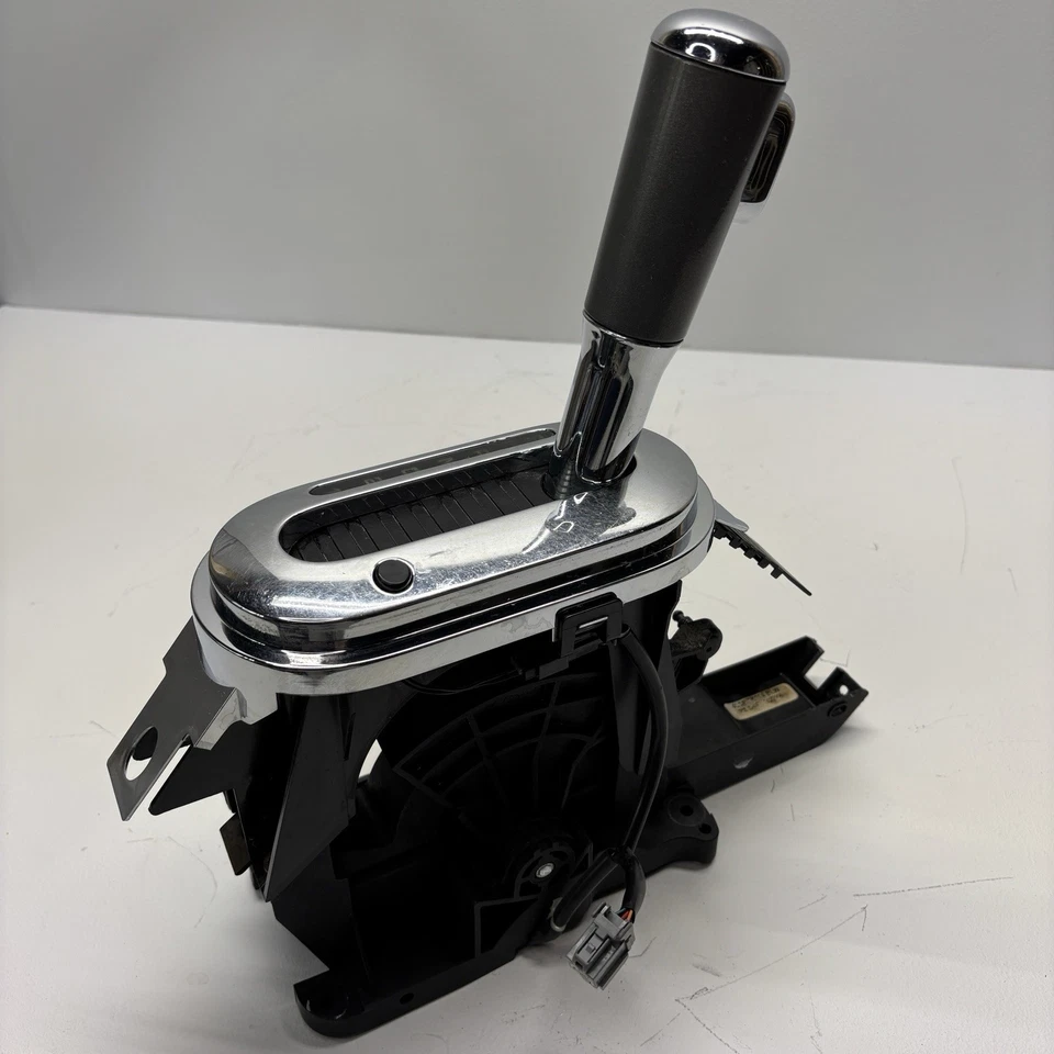 04 - 08 Ford F-150 F150 Automatic Floor Gear Shift Shifter Assembly Used OEM - Image 3 of 4