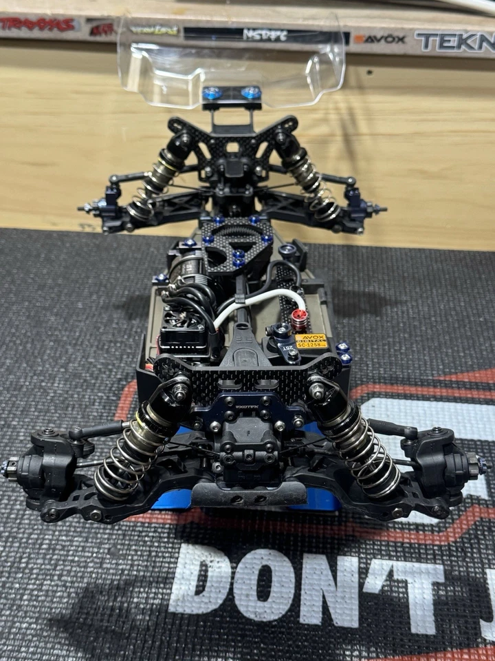 Tekno EB410.2 4WD Competition Electric Buggy 1/10 - Image 4 of 4