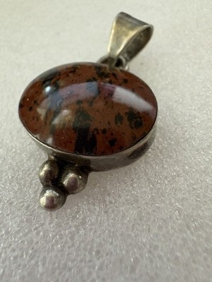 925 Silber Anhänger mit runder Einfassung und Mahagoni Obsidian Cabochon & Dreifachkugel