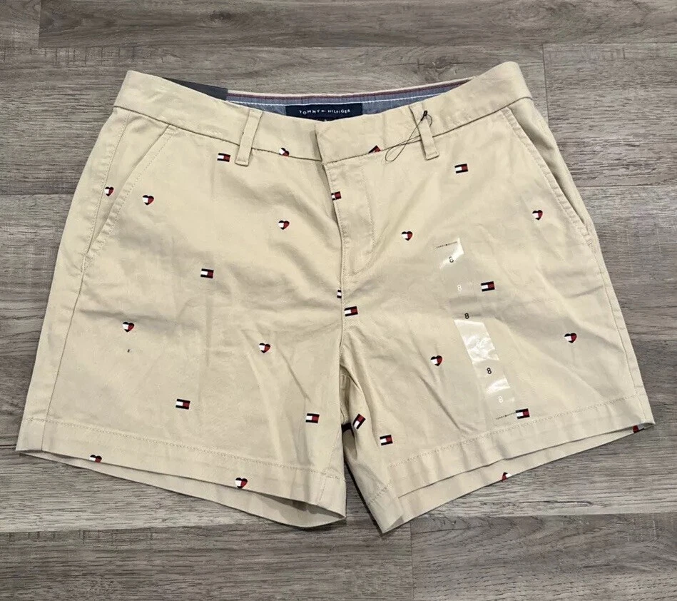Pantalones Cortos Tommy Hilfiger Mujer 8 Hollywood 5" Chino Estampado Completo Corazones Foto 2 de 4