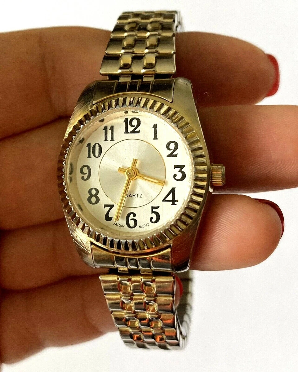 Stretchable wrist hotsell watch