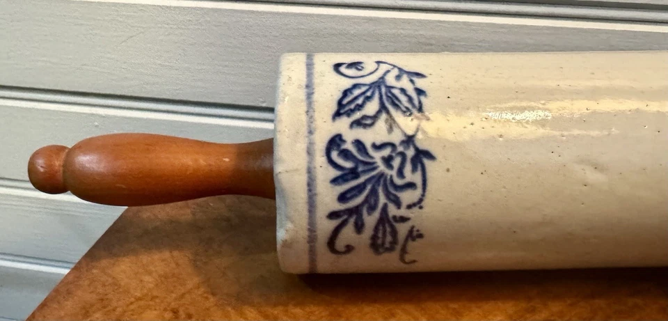 Antique Stoneware Rolling Pin BLUE & WHITE Salt Glazed - Image 2 of 4
