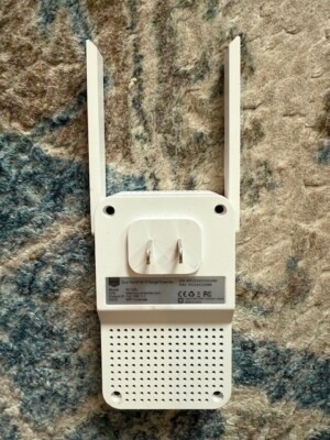 Macard Wi-Fi Dual Band Range Extender & Access Point 2.4GHz & 5GHz Model RE1200