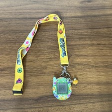 2004 Tamagotchi Connection Bandai Green Tropical Iris Flowers V3 WORKS TESTED