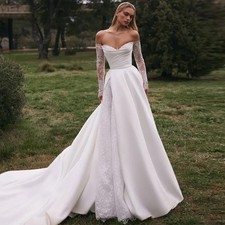 Elegant Off the Shoulder A-Line Wedding Dress Appliques Long Sleeve Bride Gown 