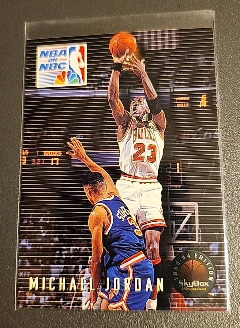 1993-94 Skybox Premium - Michael Jordan #14