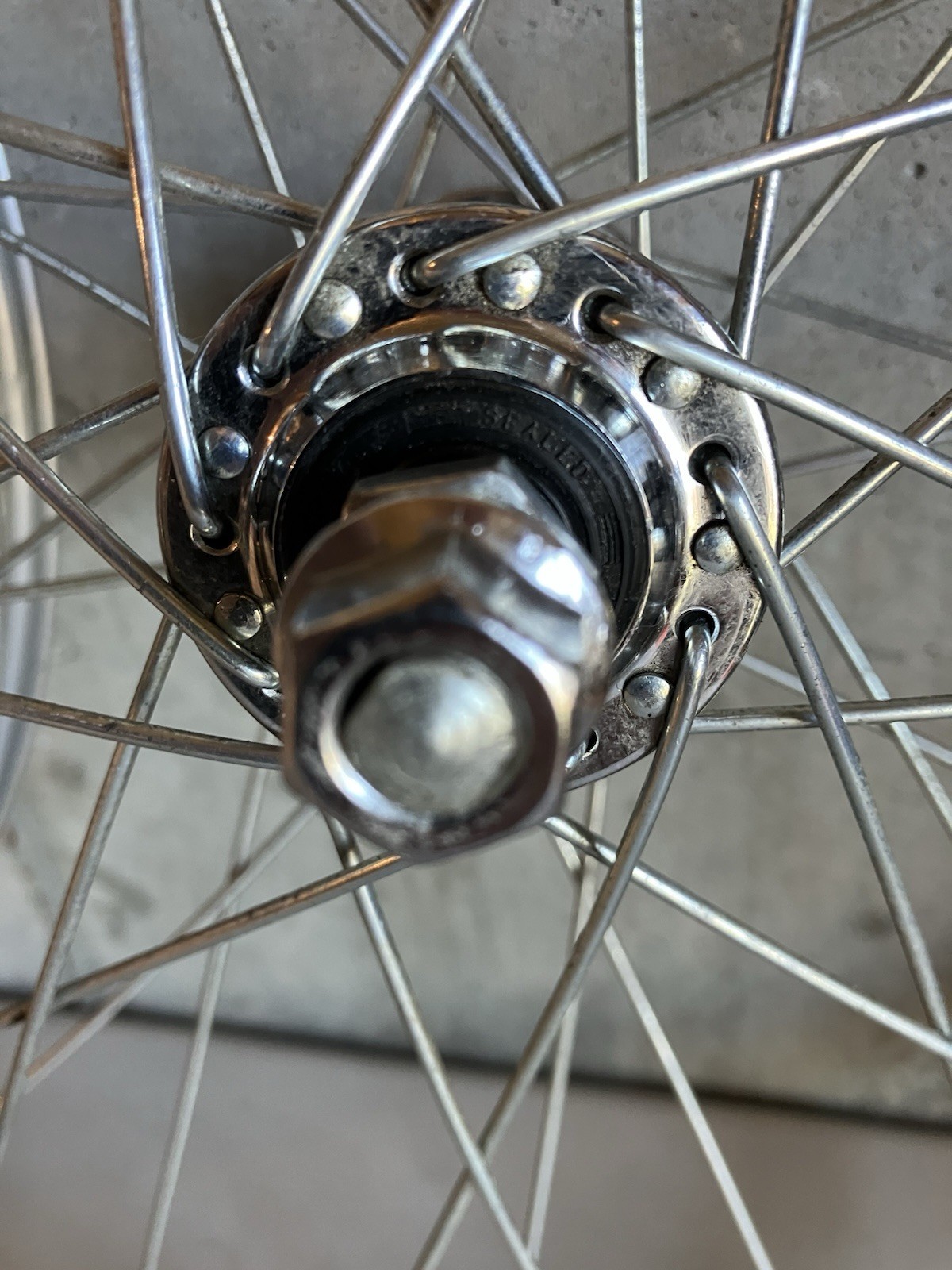 Vintage GT Race Lace Sealed Mechanism Hubs W- Araya 7X Old School BMX Rims