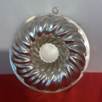 Vintage Pink Copper Jello Cake Mold Swirl Pattern Kitchen Decor 8.5 -Estate Find