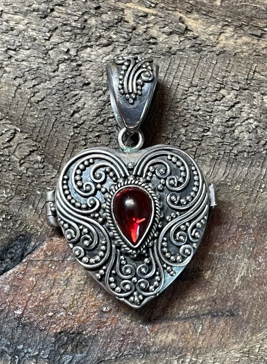 Keepsake clearance locket charms