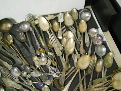 122 Piece Silver Plate Flatware Recycle Crafts Spoons Forks Wm Rogers IS Oneida - Picture 4 of 12