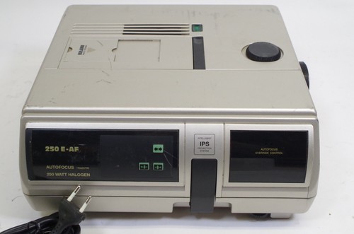 Braun Paximat Multimag Diaprojektor 250 E-AF selten MADE IN GERMANY - Bild 2 von 3