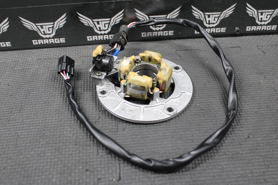 Yamaha YZ250F 2001 YZ400 YZ400F YZ426F OEM ESTATOR GENERADOR ALTERNADOR 5BE-85560 Foto 3 de 4