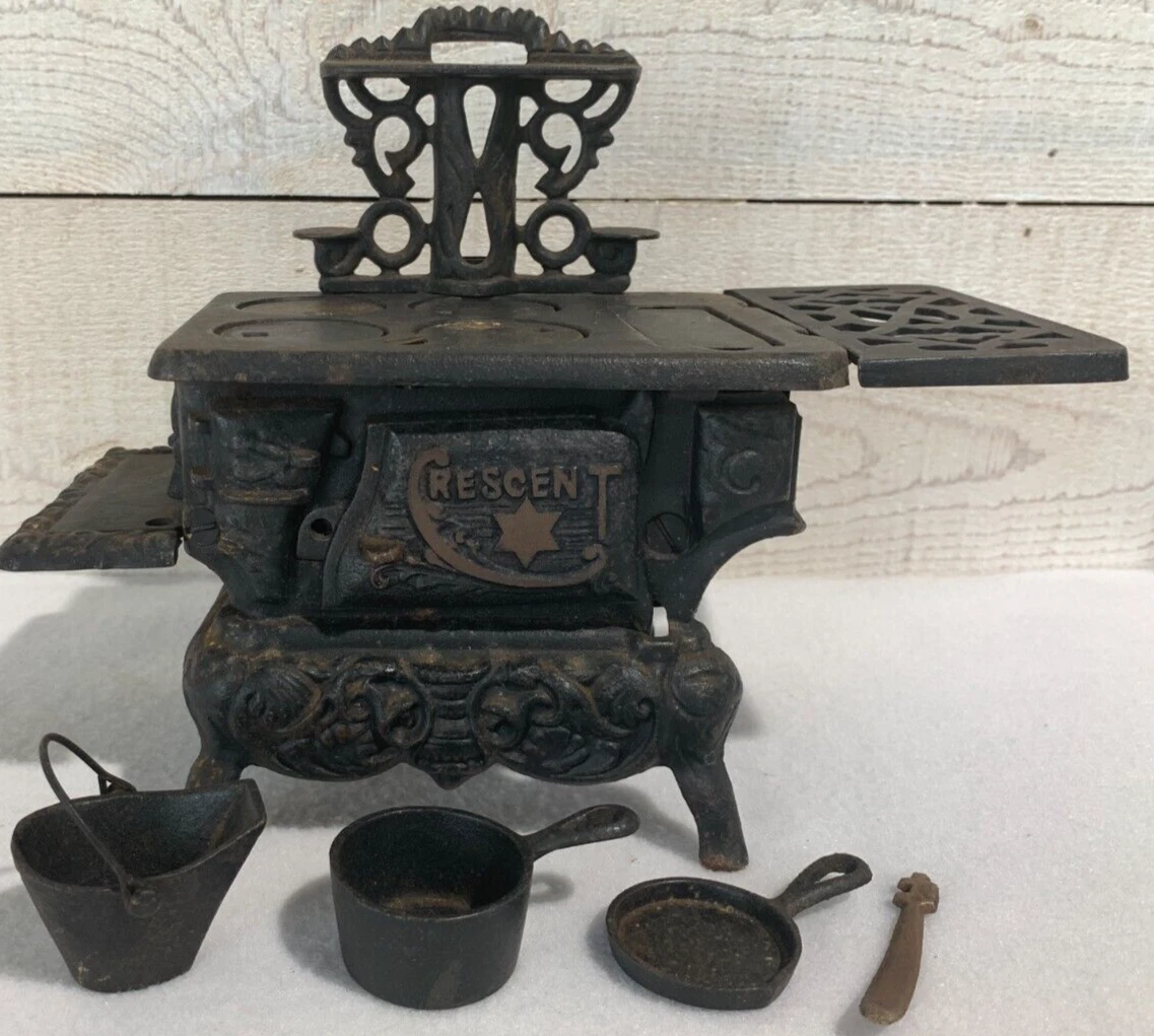 CRESCENT Vintage Miniature Toy Cast Iron Stove Salesman Sample Accessories  1432 | eBay
