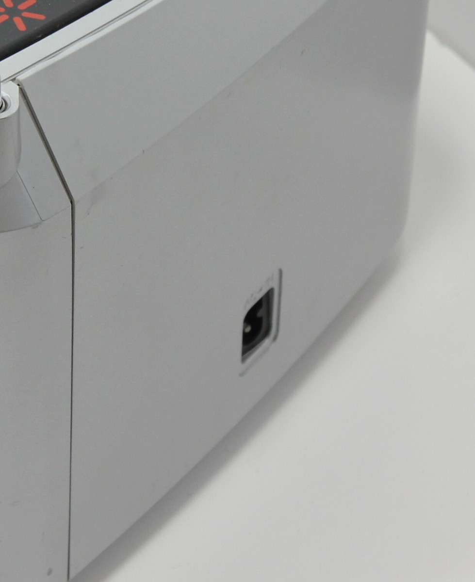 ion ポータブルDJステーション＋FX ICD04 FX Ion Portable DJ Station CD Player/Radio iCD04-FX Used | Reverb