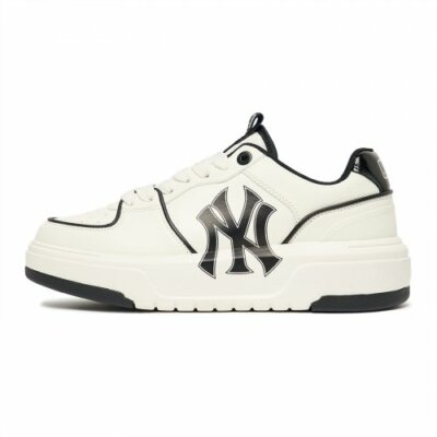 MLB Chunky Liner New York Yankees - White Black / 3ASXCA12N-50WHS / Expedited