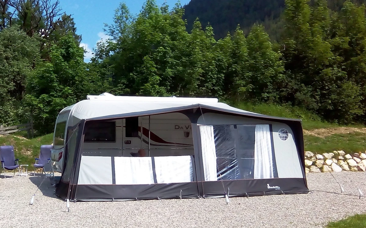 zelt für familienurlaub Lyve Familienzelt NATURE_ID: 25552 CURRENT SELECTION:Franken-Lair! Driver Side Flat Panel / Passenger Side Tinted Glass w/Slider / Clear Front Glass w/Slider / Tinted Rear Window (52-2817) PEGASUS Solero SL 24
