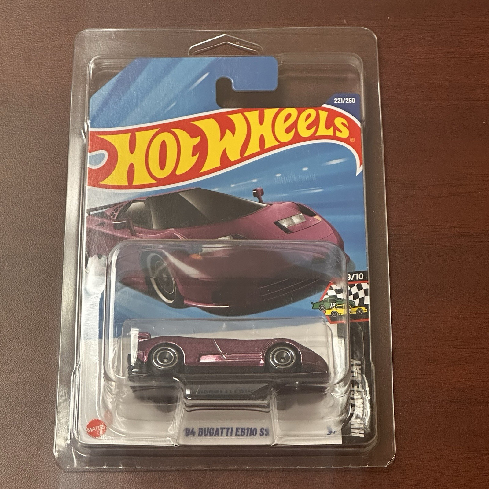 Hot Wheels 2025 Super Treasure Hunt Prototype 94 Bugatti EB110 SS Race Day NEW