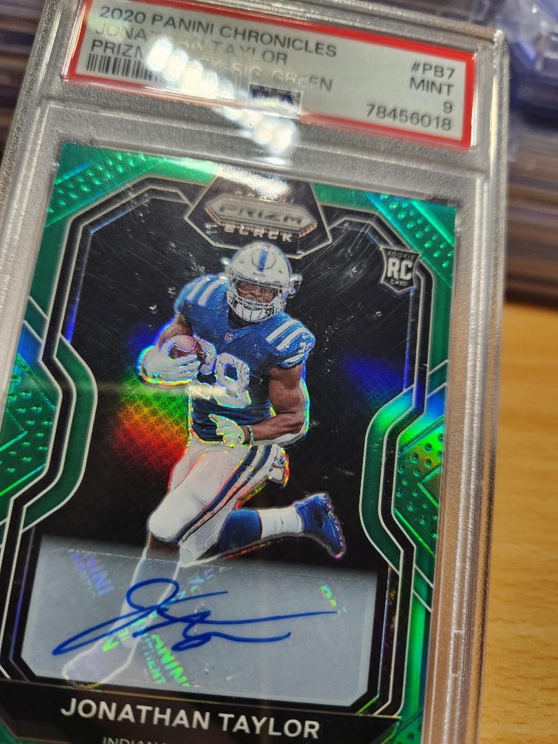 2020 Panini Prizm Black Jonathan Taylor Rookie Autograph Green Auto #/49 PSA 9 view 4