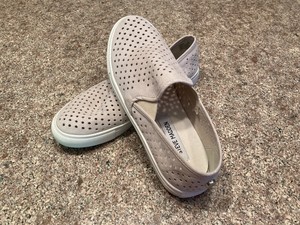 steve madden owen slip on sneaker