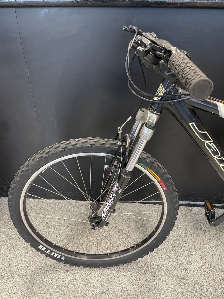 JAMIS DAKAR MOUNTAIN BIKE 15 Frame 26 WHEELS TIRES EBay jamis-dakar-mountain-bike-15-frame-26-wheels-tires-ebay