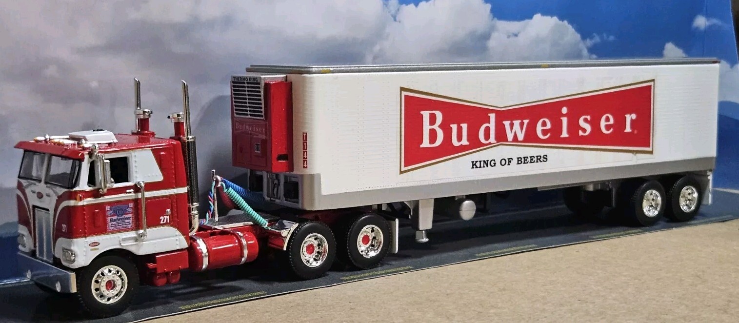 PETERBILT 352 w/ VAN TRAILER BUDWEISER