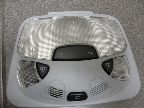 Mercedes Benz C200 T Modell Innenleuchte, Leseleuchte A2038202301