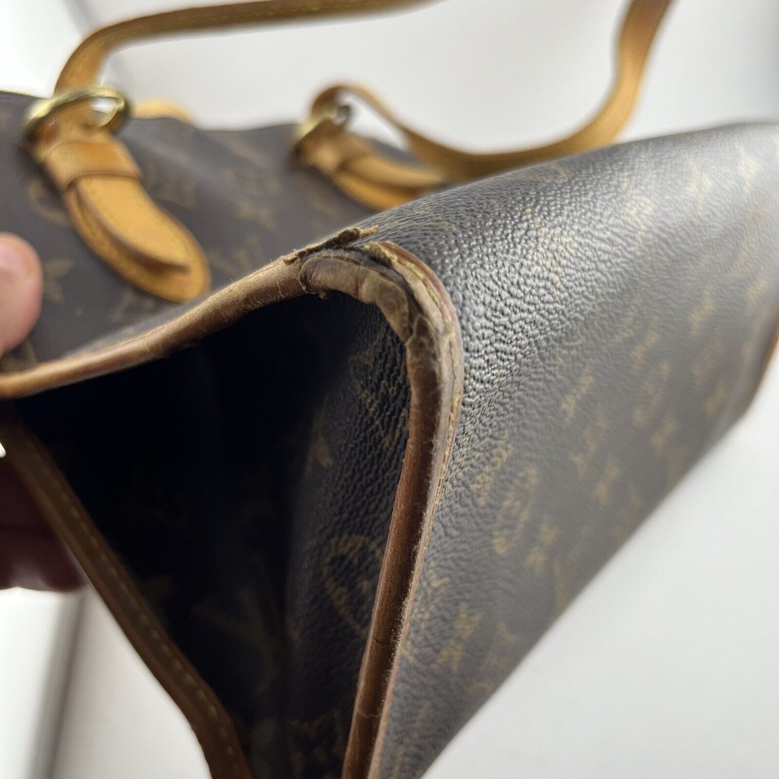 Louis Vuitton Popincourt Rare Monogram Tote Bag *… - image 8