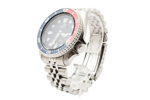 SEIKO Dolce 9530-6040 Antimagnetic 60G Water Resistant Stainless