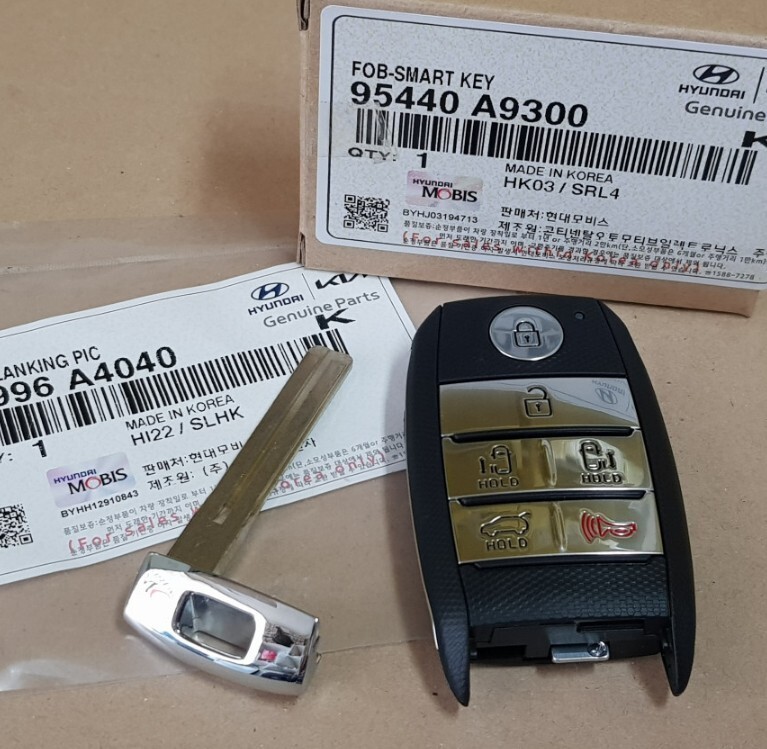 Genuine 95440 A9300 FOB Smart Key + Key Blank for Kia Carnival