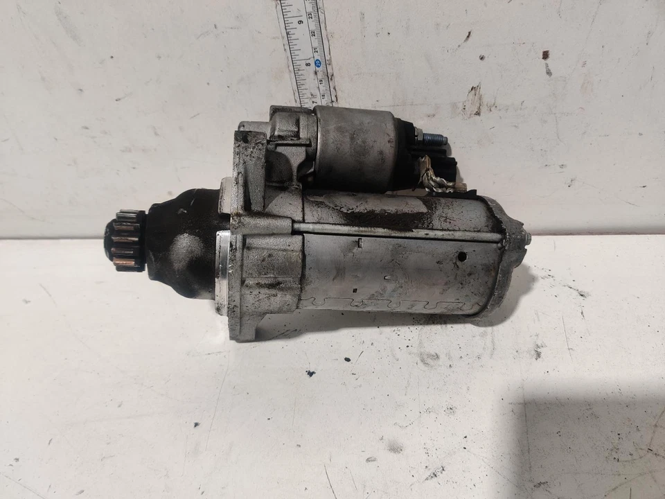 Volkswagen Golf Starter Motor GEN 7 03/2013-08/2020 - image 2 of 4