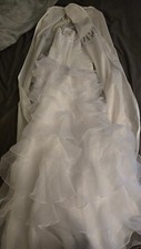 Davids Bridal Wedding Dress size 4 new