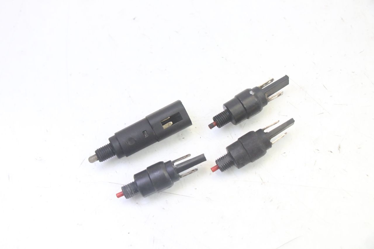 LUZ FRENO INTERRUPTOR - PIAGGIO MP3 LT 300 (2010 - 2016)