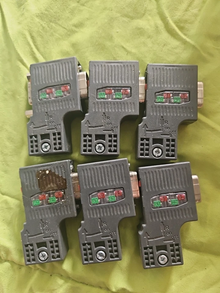 Siemens 6ES7972-0BA52-0XA0 SIMATIC dp,bus connector for PROFIBUS up to 12 mbit/s — Connectors & Plugs