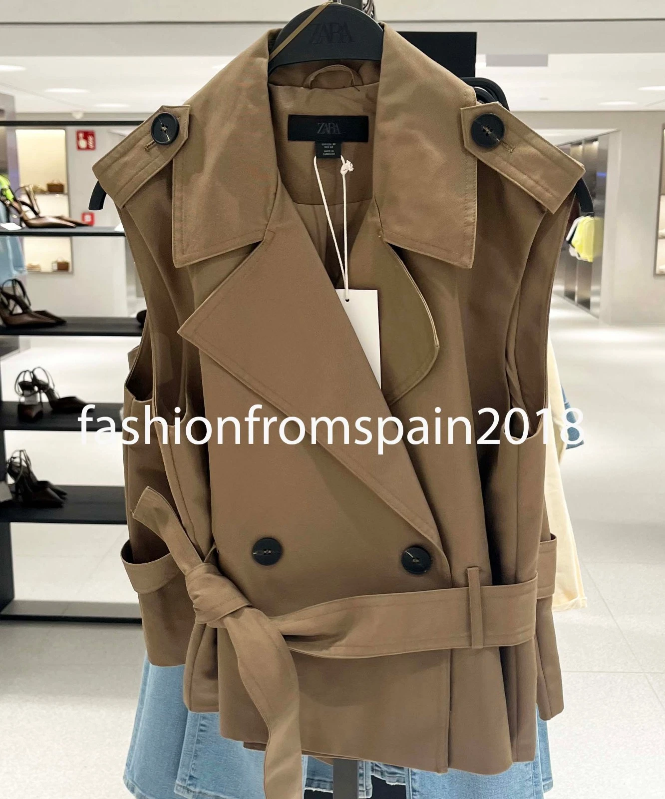 ZARA NEW WOMAN BELTED DOUBLE BREASTED SHOULDER PAD VEST KHAKI 6318/053/505
