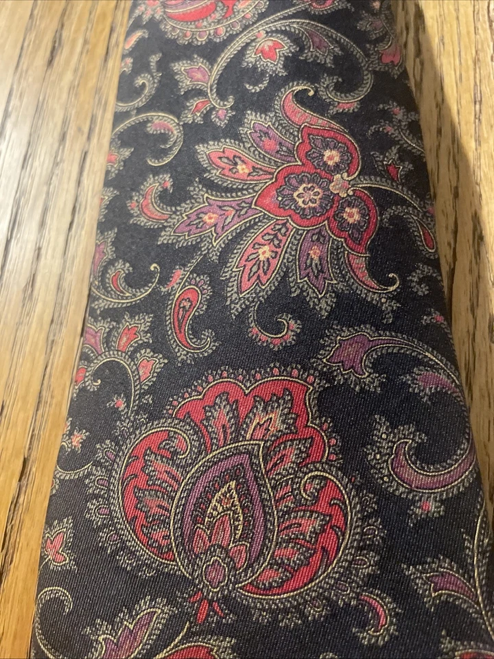 Corbata vintage usada en excelente estado Aquascutum London seda cachemira hecha en el Reino Unido acabada a mano Foto 3 de 4