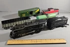 MARX O GAUGE 2-4-2 STEAM LOCOMOTIVE, NEW YORK CENTRAL TENDER PLUS 4 CARS