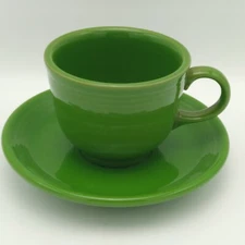 FIESTA Fiestaware Shamrock Green Tea Coffee Cup Mug & Saucer Homer Laughlin 6 oz