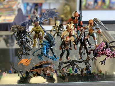 kenner predator figures