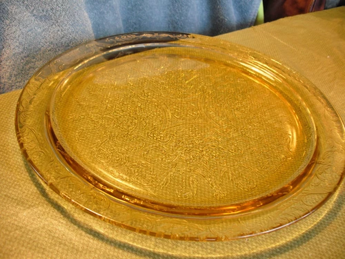 Federal Amber Depression Glass Round Cake Plate